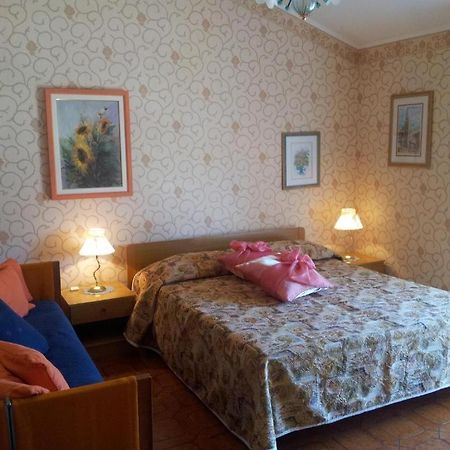 Hotel Meublè Al Ponte à Grado Extérieur photo